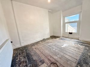 Photo 4- click for photo gallery